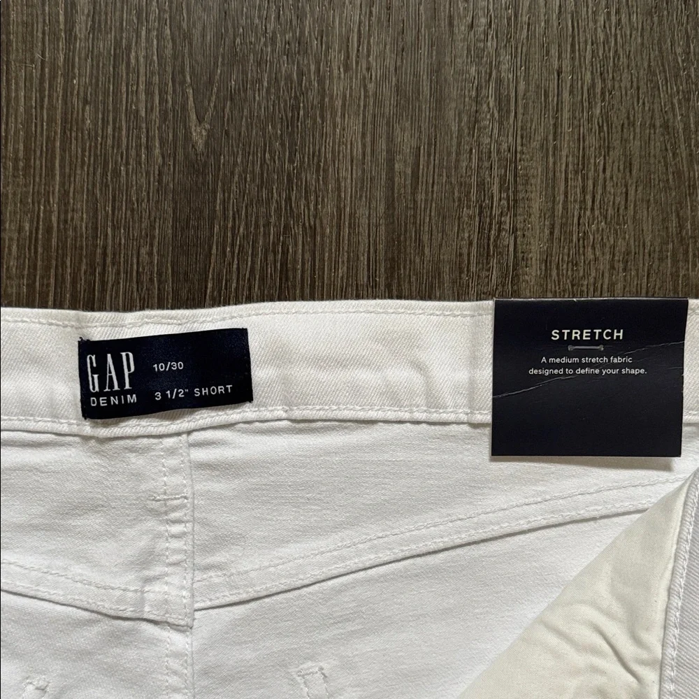 GAP Classic White Stretch Denim Shorts